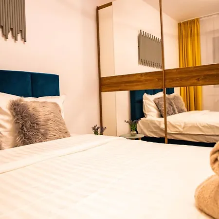 Dream Place Coresi Apartment *